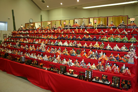 �񌩐��U�w�K�Z���^�[